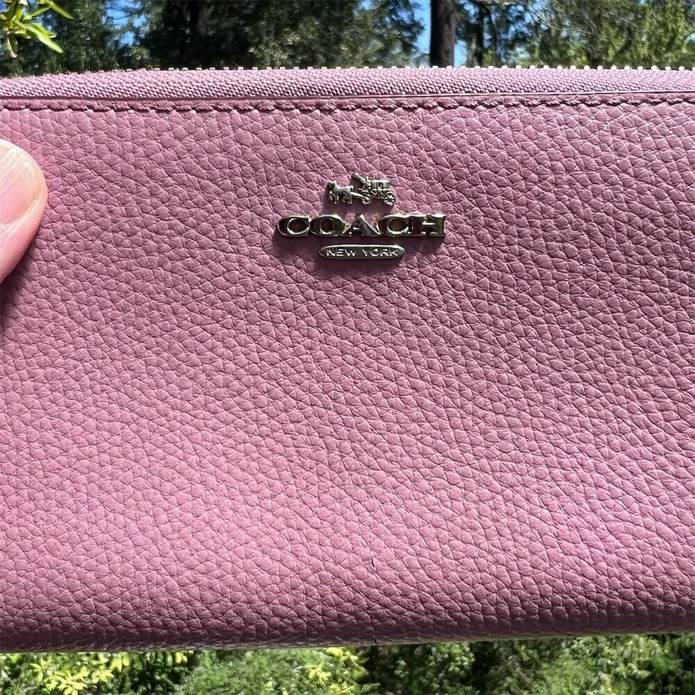 COACH Long Zip-Around Wallet Pink/Purple Pebble Leather Silver Hardware AUTHENTC